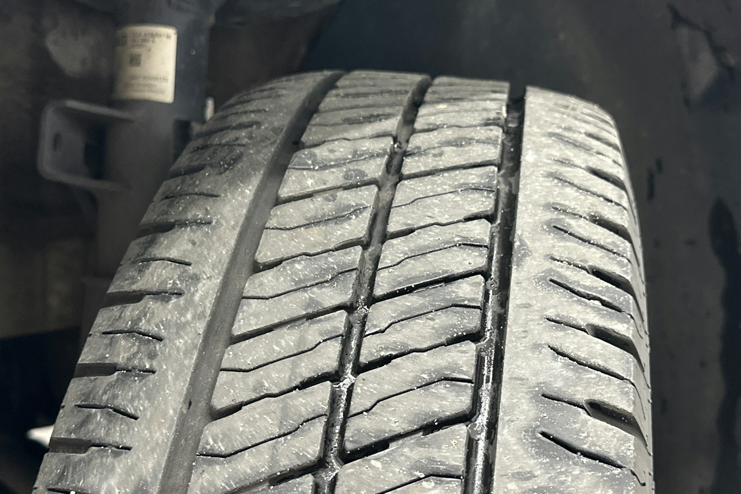 valkoinen Volkswagen Caravelle 2022 kuva 29.