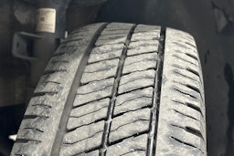 valkoinen Volkswagen Caravelle 2022 kuva 29.