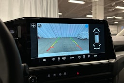 valkoinen Volkswagen Caravelle 2025 kuva 19.