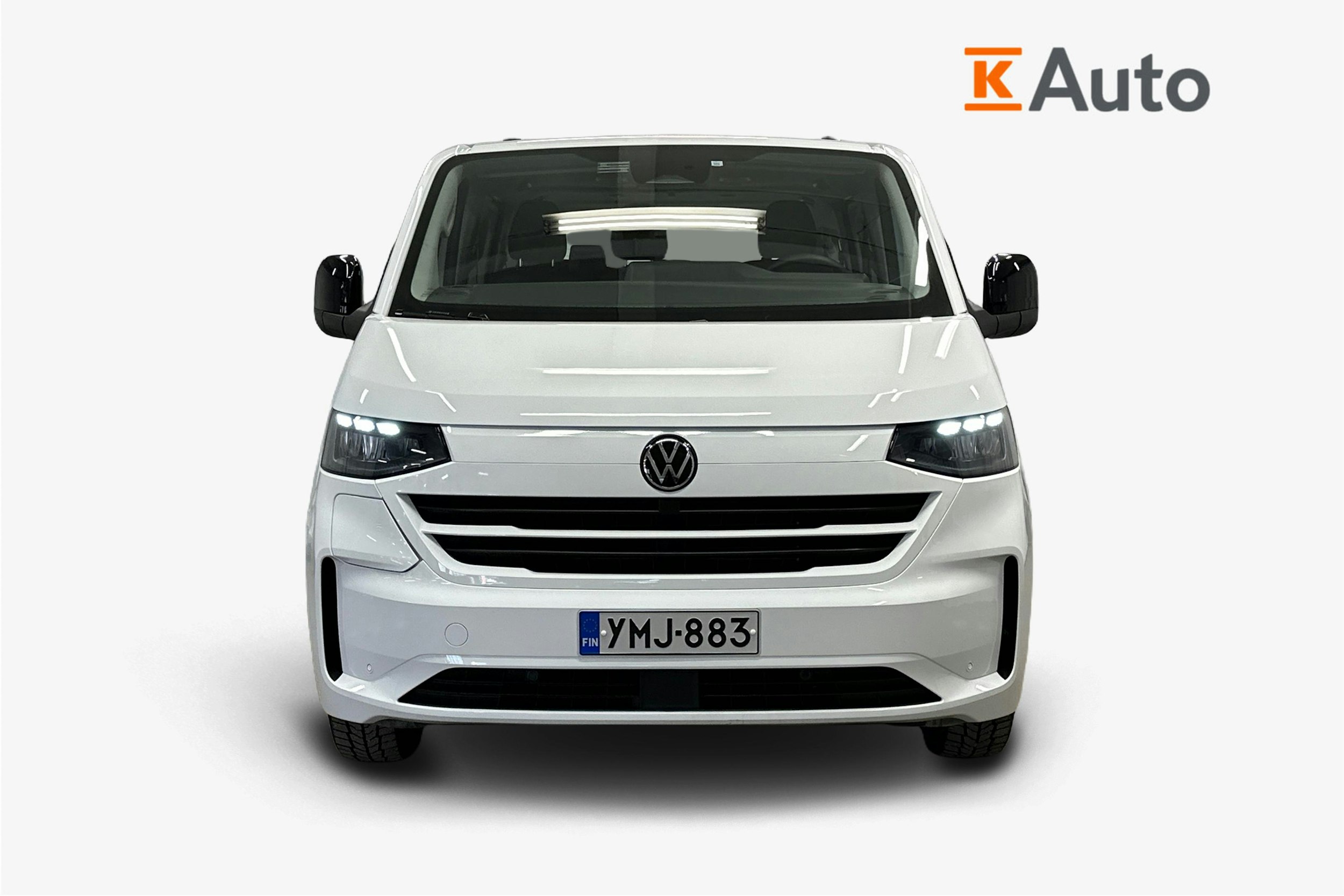 valkoinen Volkswagen Caravelle 2025 kuva 5.