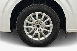 valkoinen Volkswagen Caravelle 2025 kuva 12.