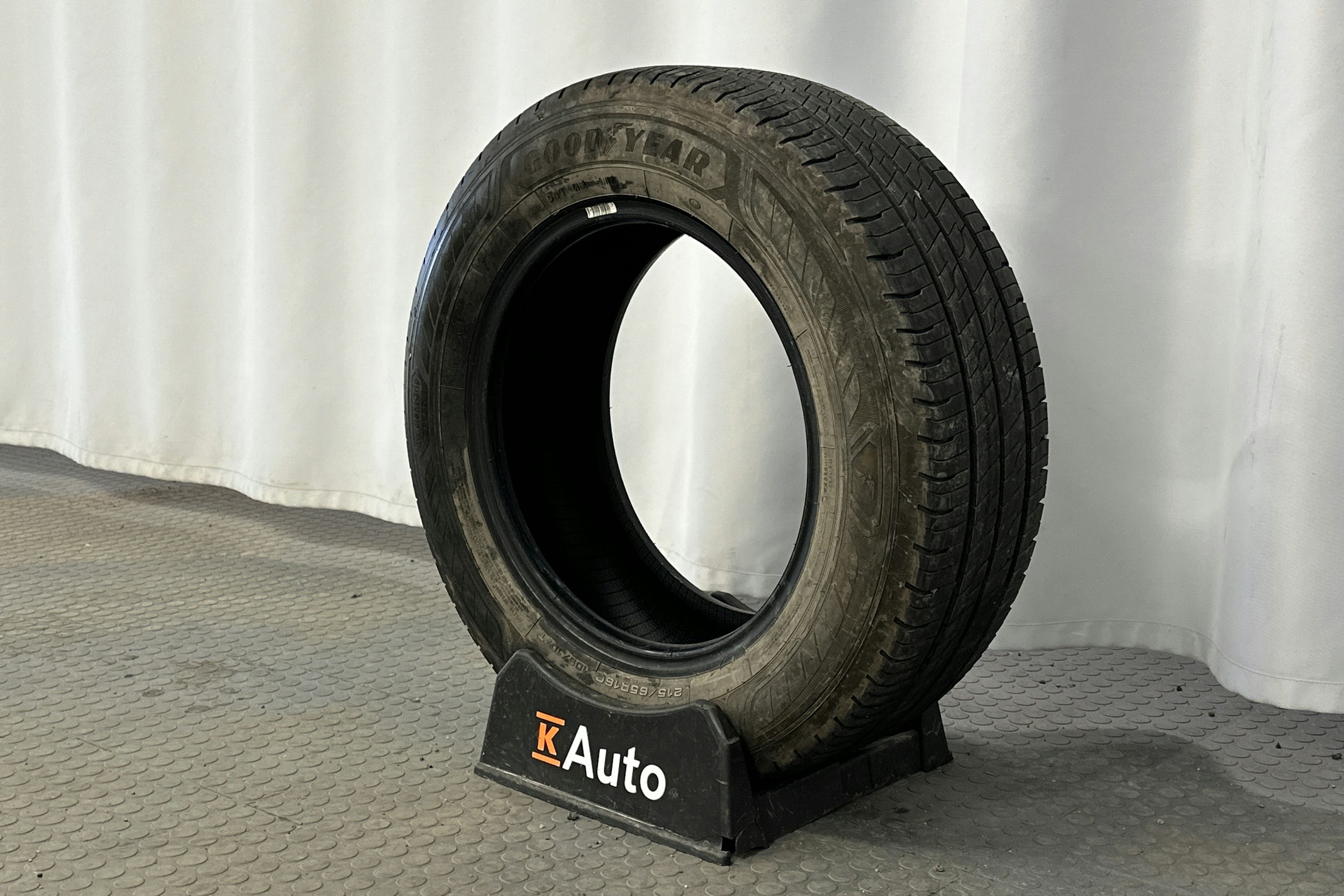 valkoinen Volkswagen Caravelle 2025 kuva 13.