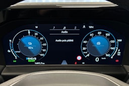 valkoinen Volkswagen Caravelle 2025 kuva 22.