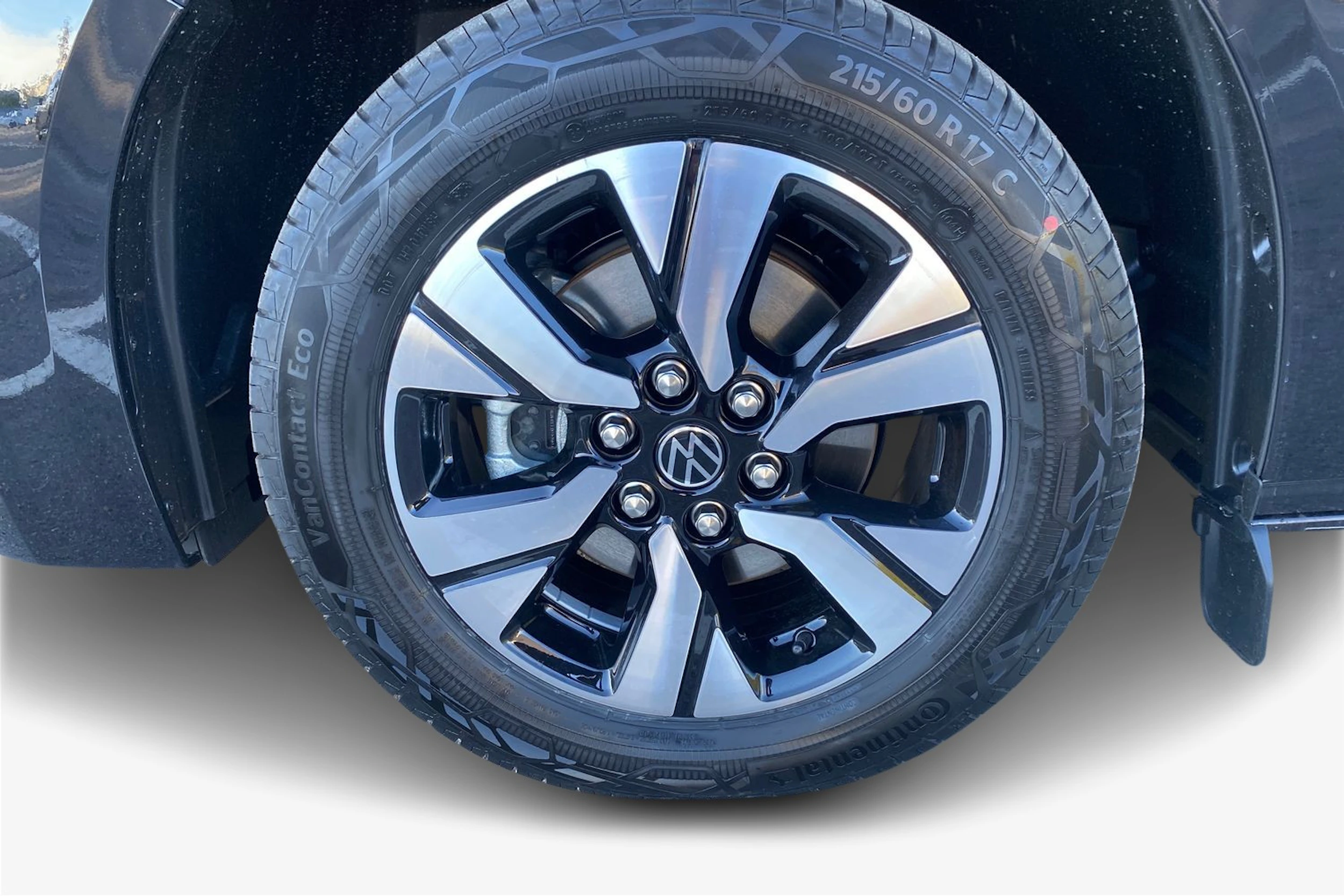 musta Volkswagen Caravelle 2026 kuva 12.
