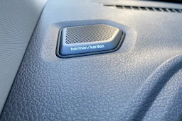 musta Volkswagen Caravelle 2026 kuva 13.