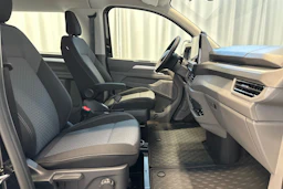 musta Volkswagen Caravelle 2026 kuva 13.