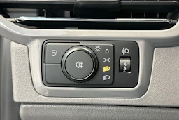 musta Volkswagen Caravelle 2026 kuva 19.