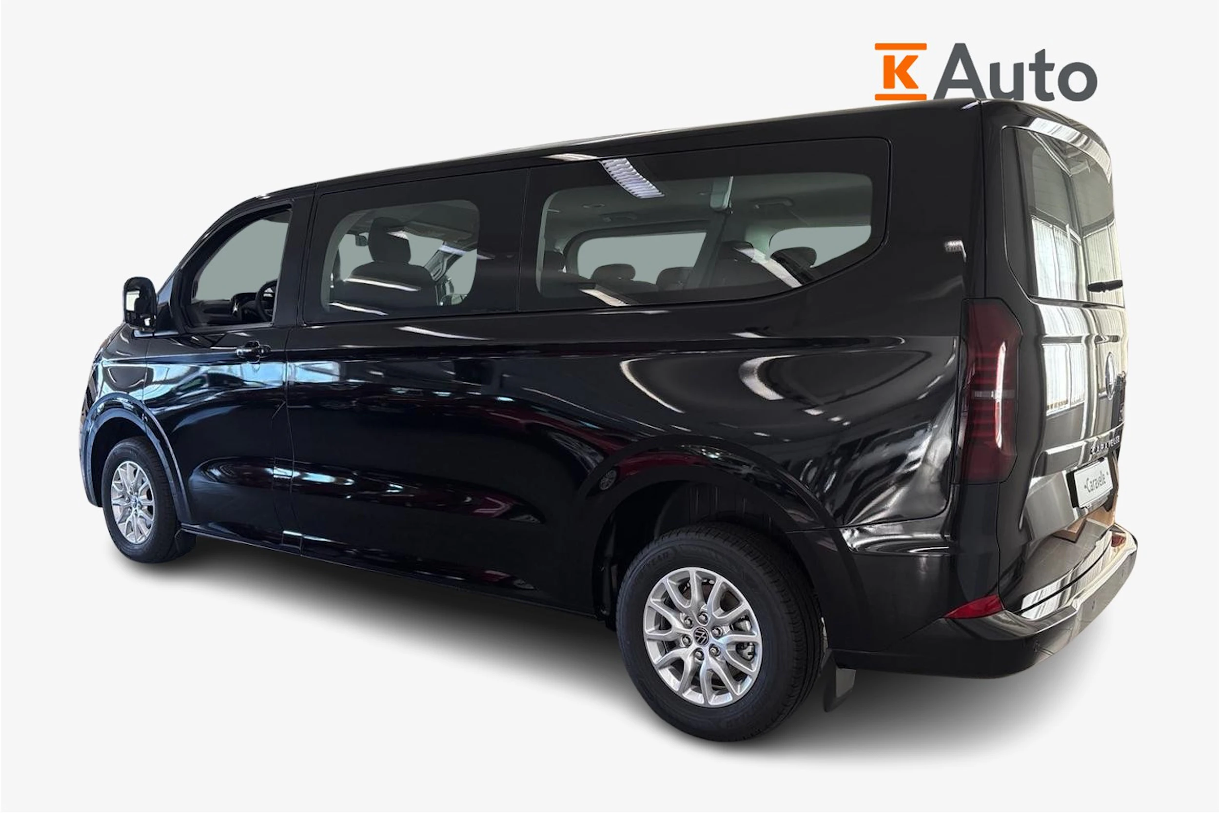 musta Volkswagen Caravelle 2026 kuva 2.