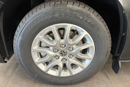 musta Volkswagen Caravelle 2026 kuva 10.