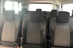 musta Volkswagen Caravelle 2026 kuva 16.