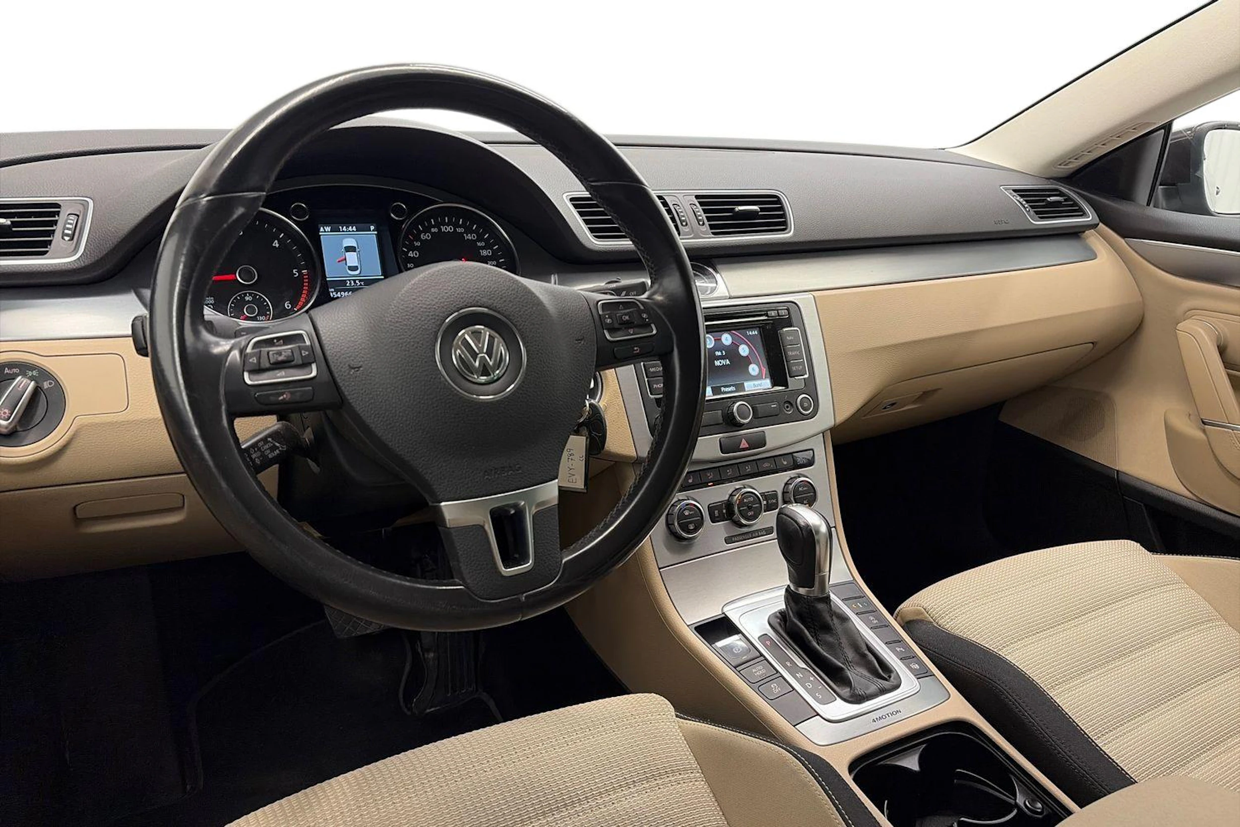 Ruskea (beige) Volkswagen CC 2012 kuva 6.