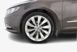 Ruskea (beige) Volkswagen CC 2012 kuva 9.
