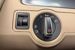 Ruskea (beige) Volkswagen CC 2012 kuva 24.