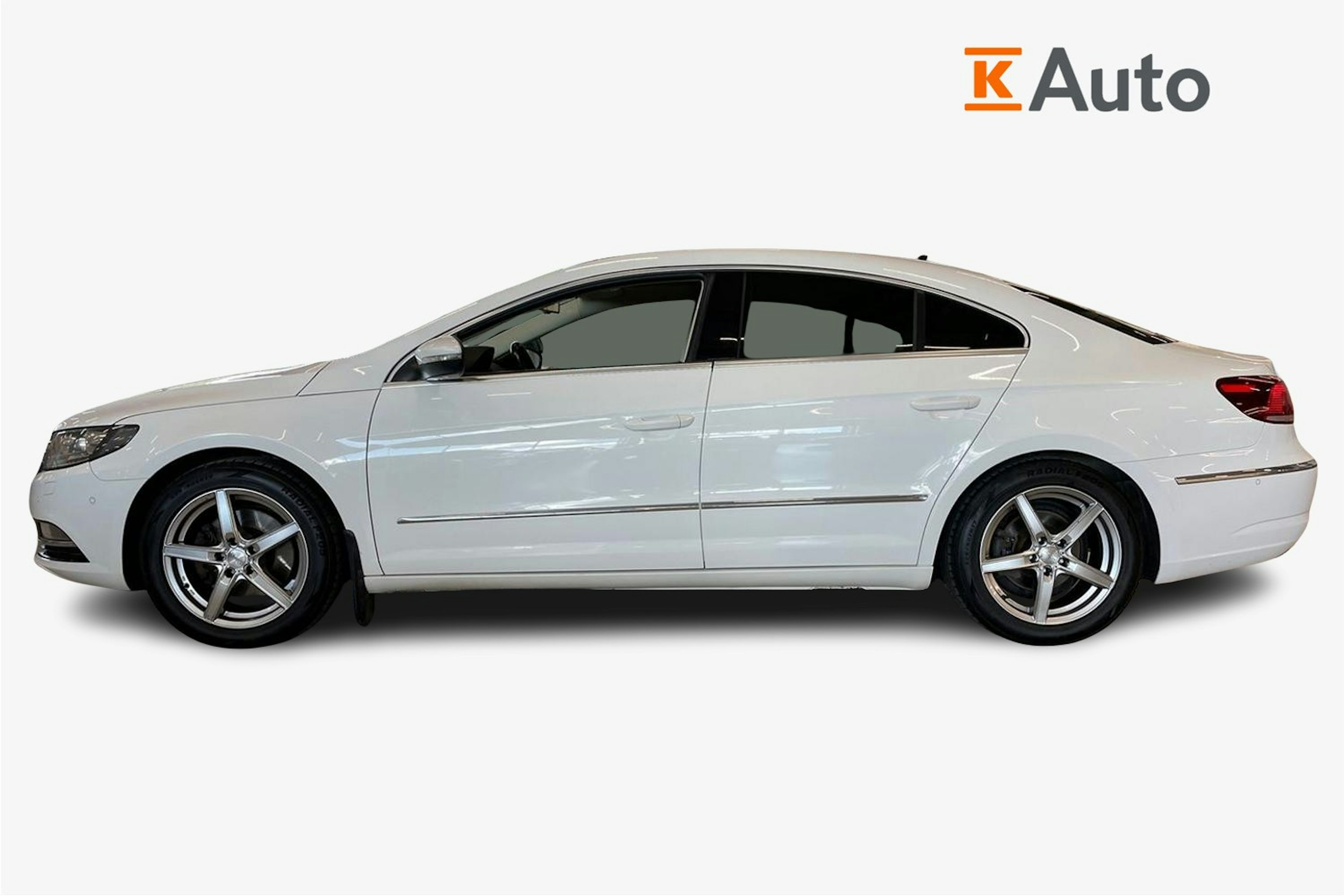 valkoinen Volkswagen CC 2013 kuva 6.