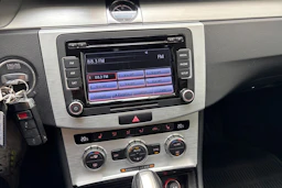 punainen Volkswagen CC 2013 kuva 20.