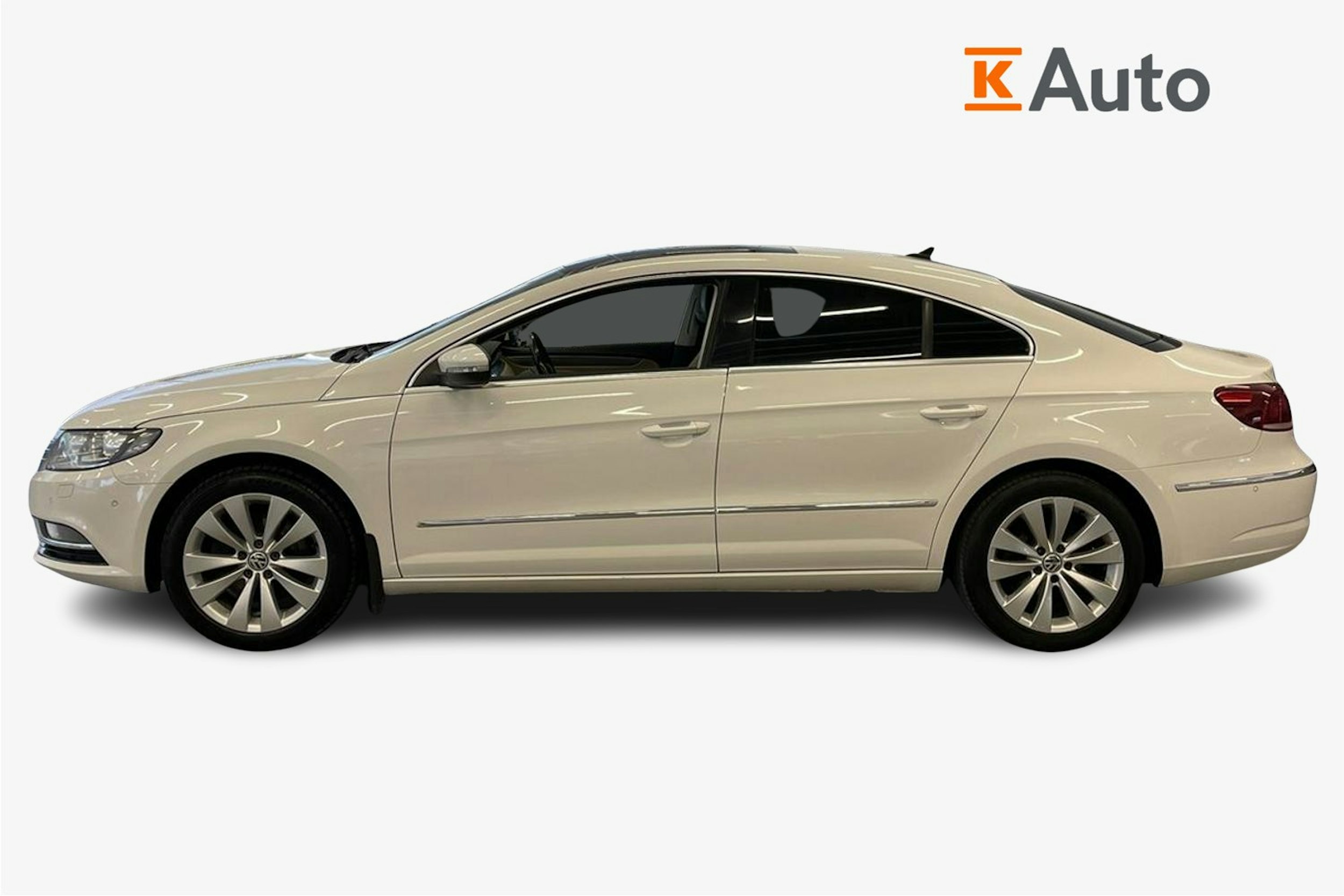 Valkoinen Volkswagen CC 2013 kuva 6.