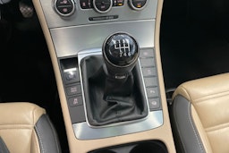 Valkoinen Volkswagen CC 2013 kuva 16.