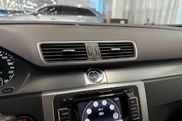 musta Volkswagen CC 2014 kuva 34.