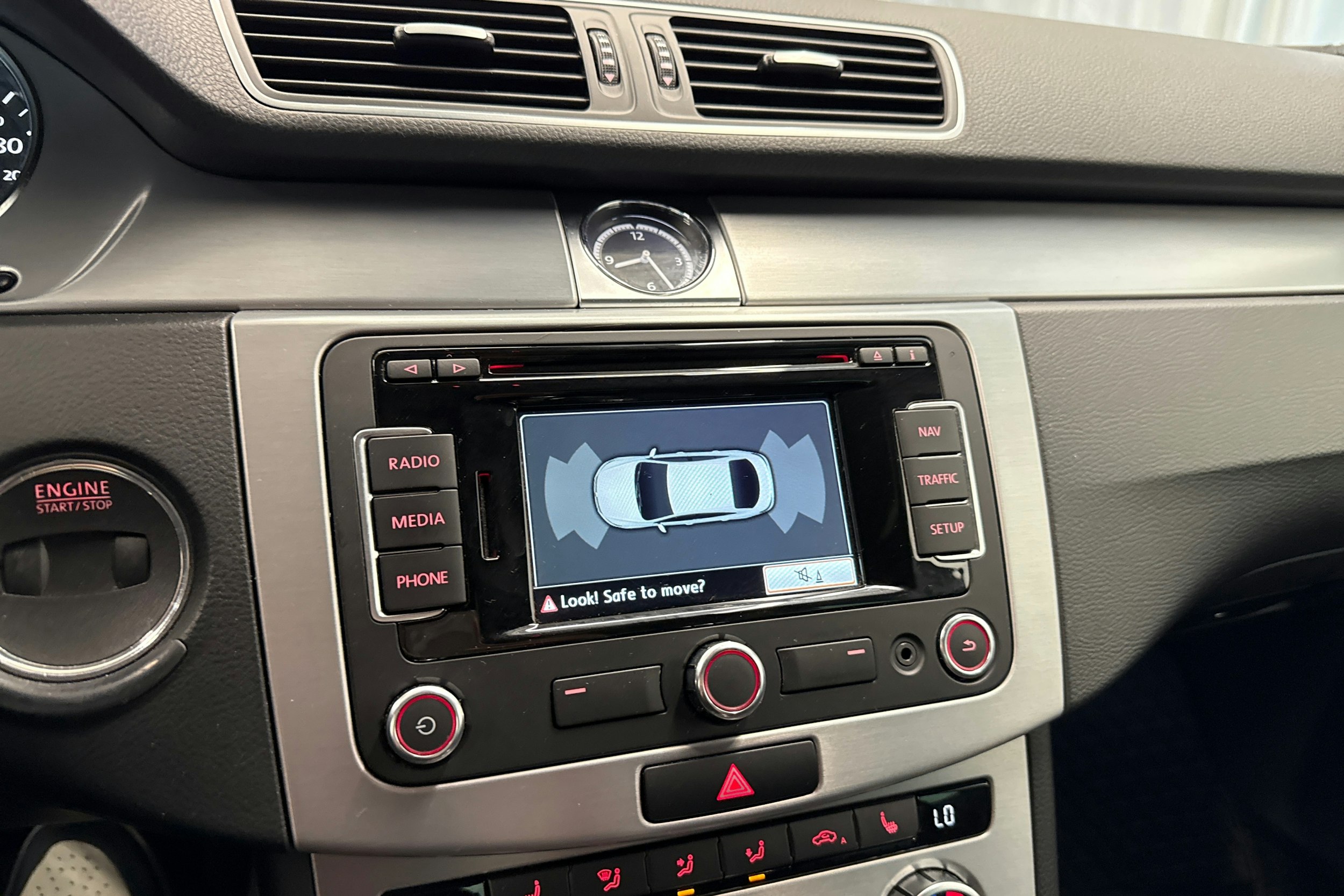 musta Volkswagen CC 2014 kuva 38.