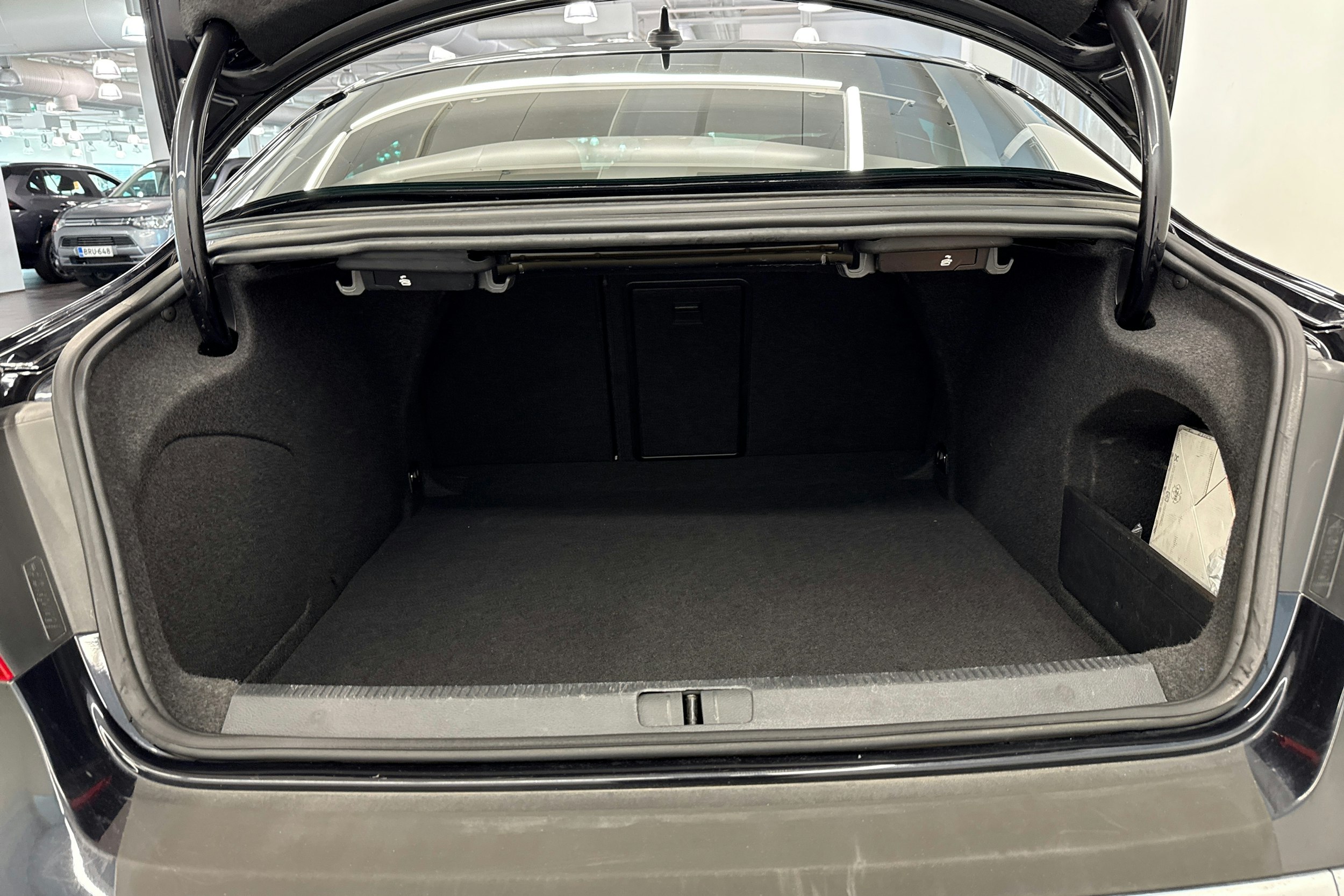 musta Volkswagen CC 2014 kuva 42.