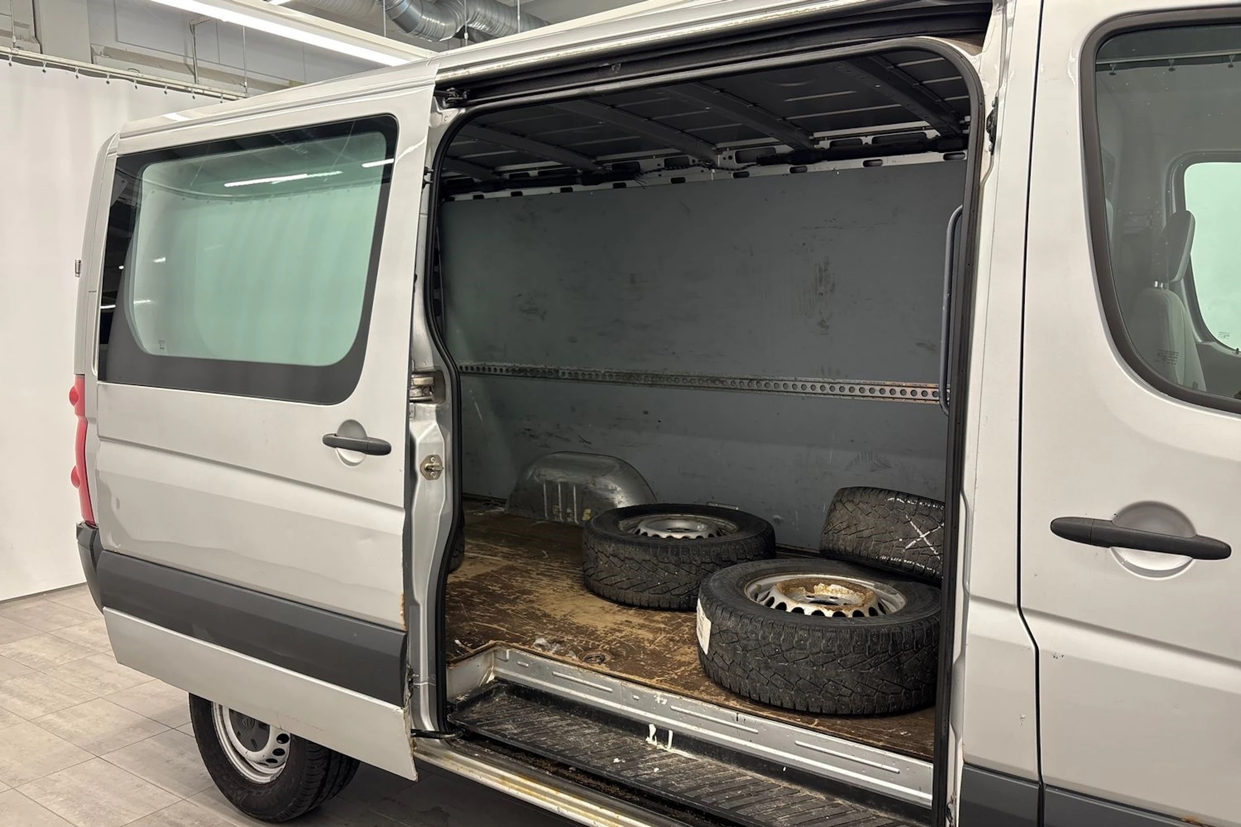 hopea Volkswagen Crafter 2008 kuva 16.