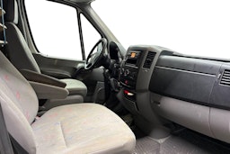 valkoinen Volkswagen Crafter 2008 kuva 8.