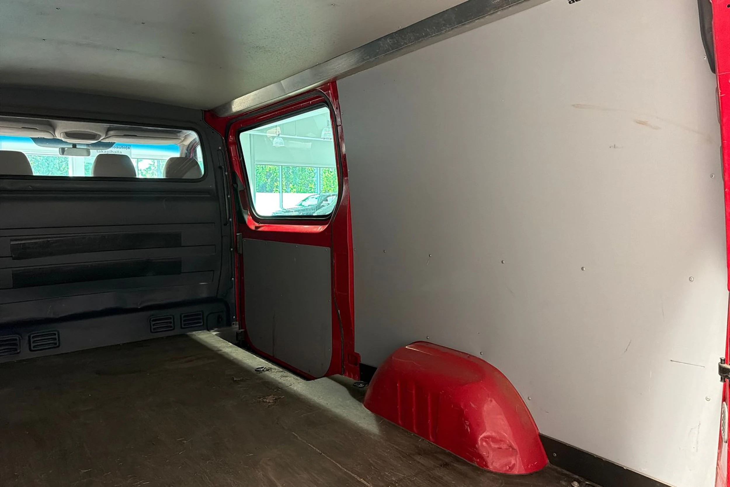 Punainen Volkswagen CRAFTER 2009 kuva 24.