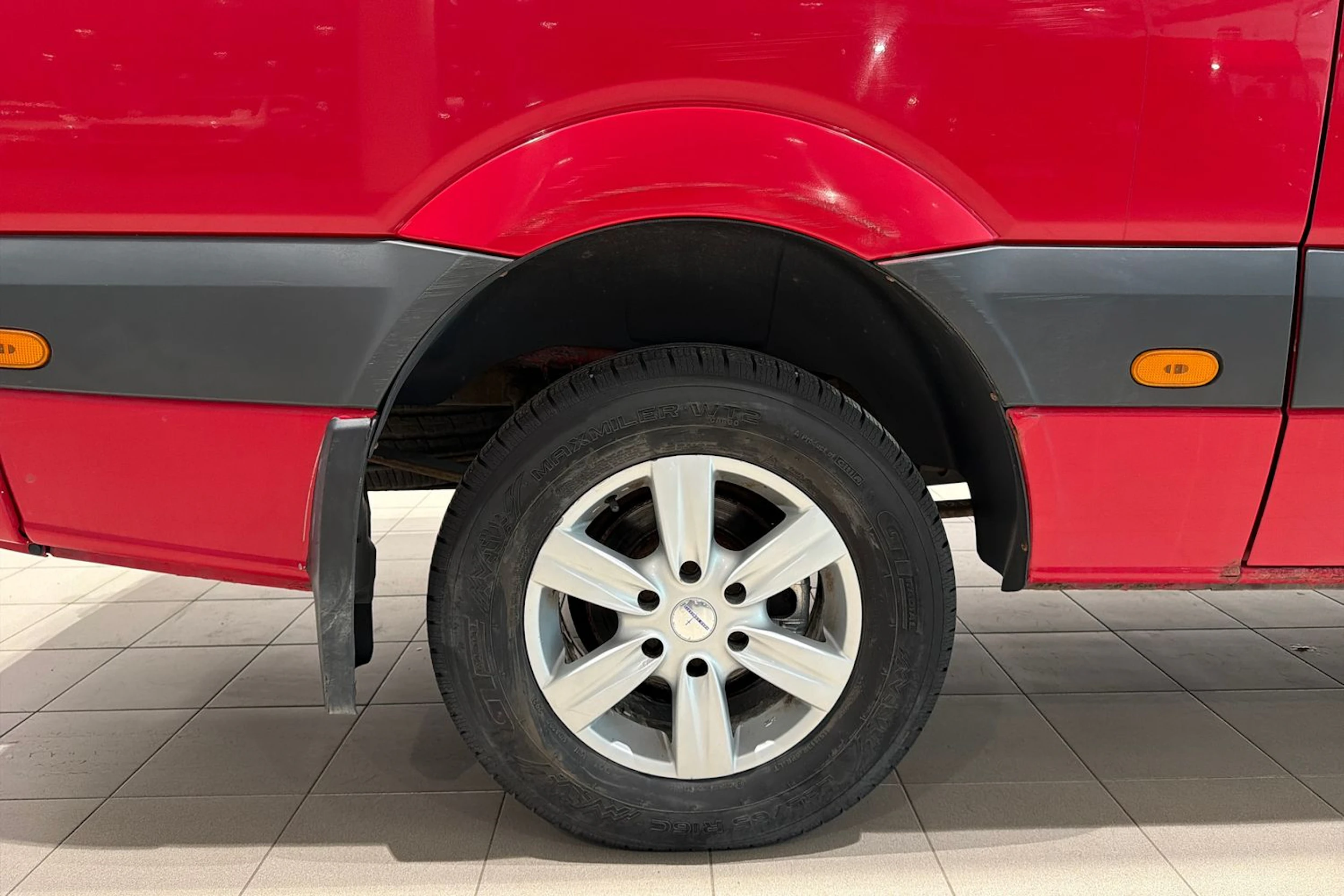 Punainen Volkswagen CRAFTER 2009 kuva 39.
