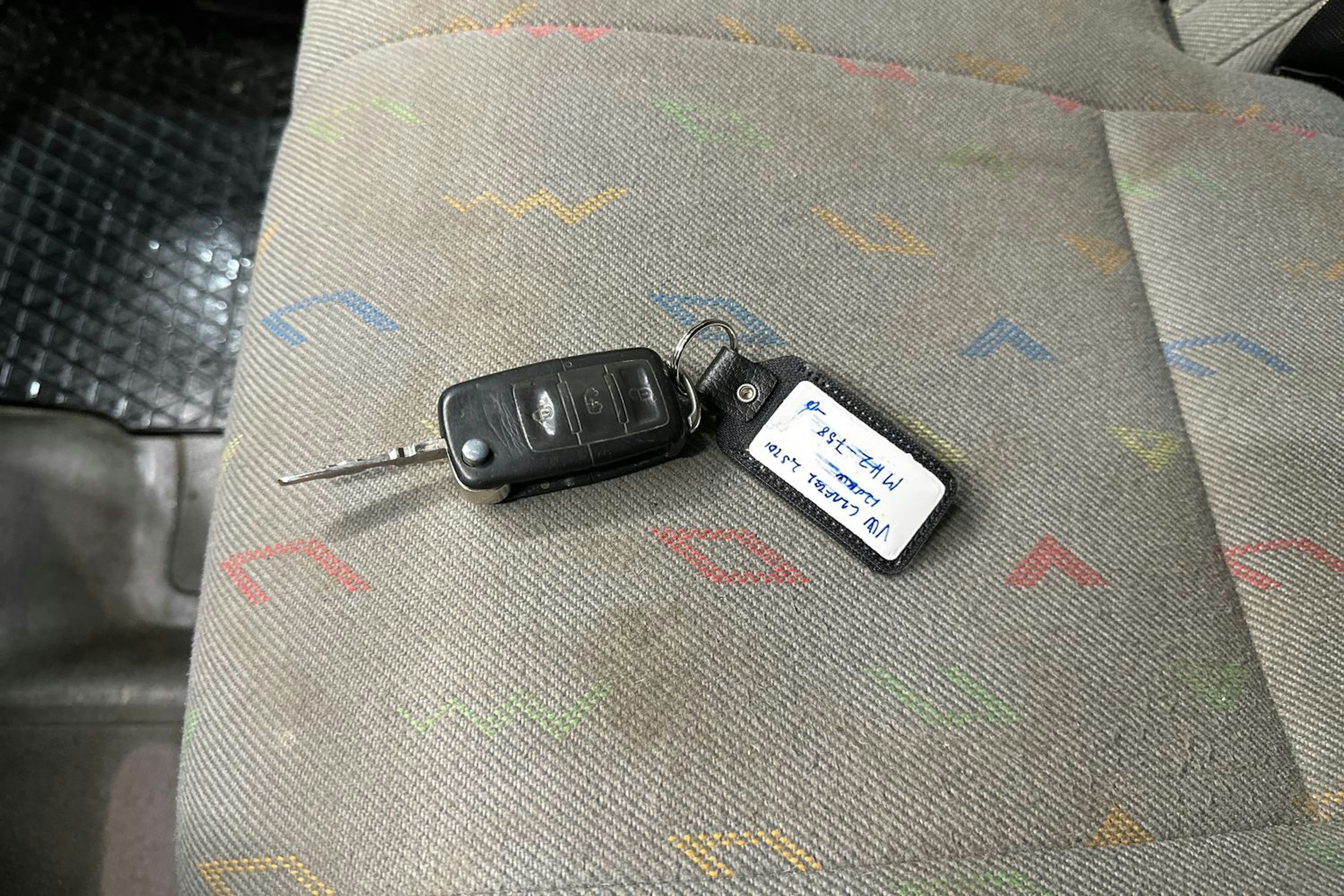 Harmaa Volkswagen CRAFTER 2010 kuva 13.