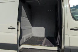 valkoinen Volkswagen Crafter 2010 kuva 6.