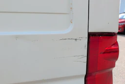 valkoinen Volkswagen Crafter 2010 kuva 14.