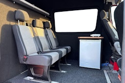 punainen Volkswagen Crafter 2010 kuva 3.