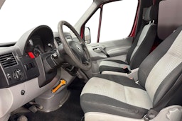 punainen Volkswagen Crafter 2010 kuva 6.