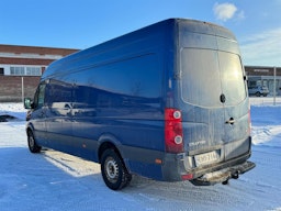sininen Volkswagen Crafter 2011 kuva 3.