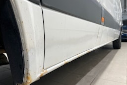 valkoinen Volkswagen Crafter 2011 kuva 21.