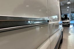 valkoinen Volkswagen Crafter 2011 kuva 27.