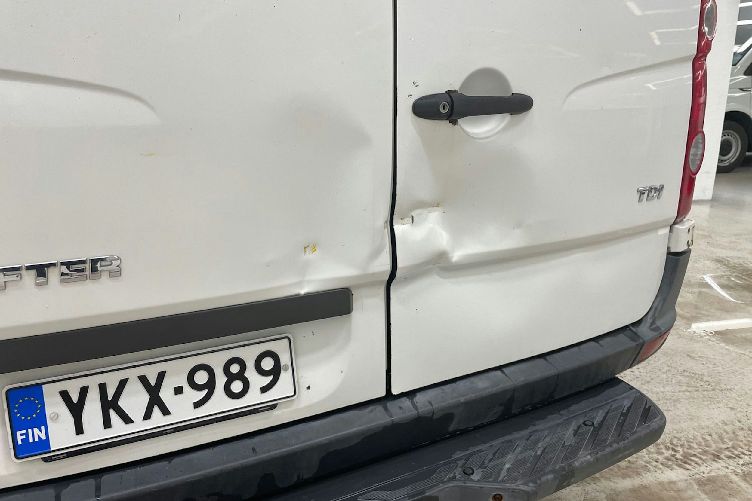 valkoinen Volkswagen Crafter 2011 kuva 25.