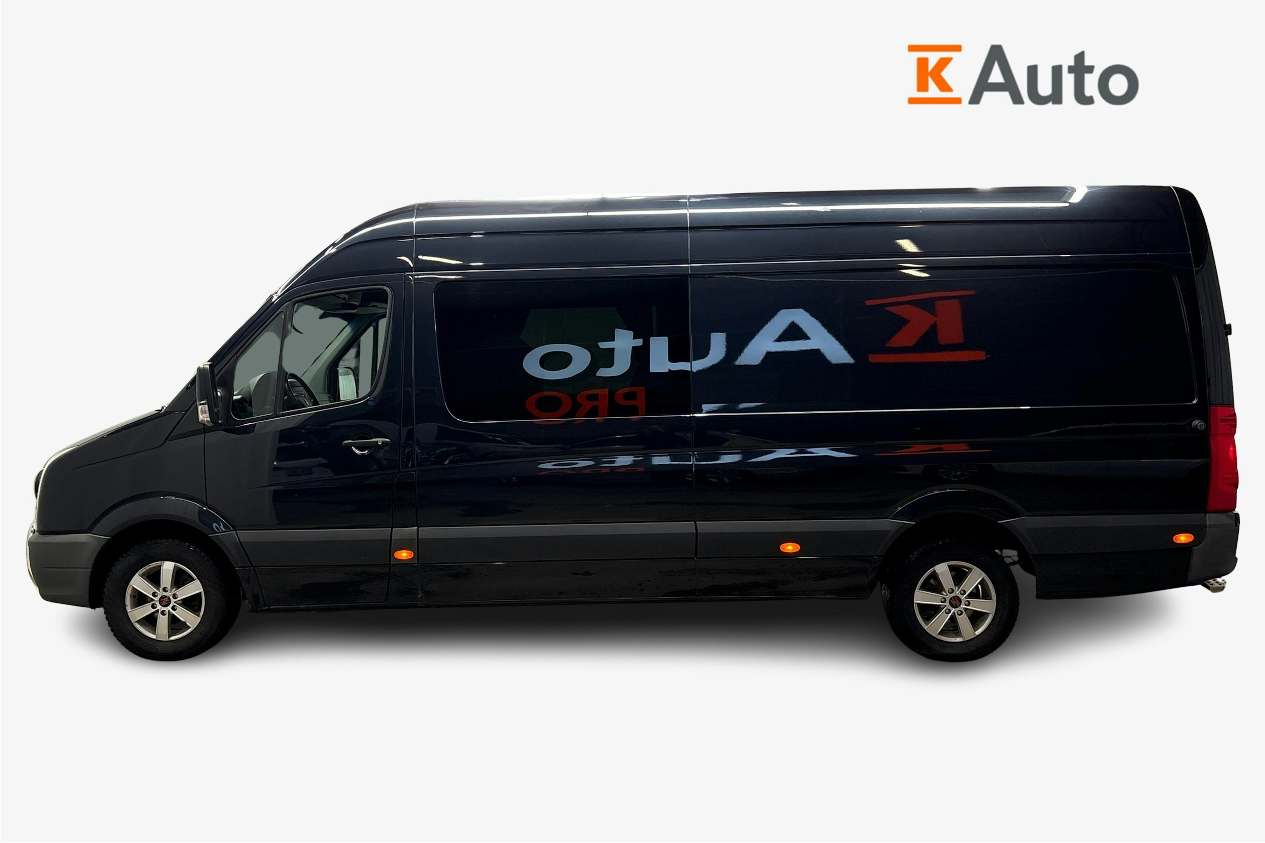 musta Volkswagen Crafter 2012 kuva 7.