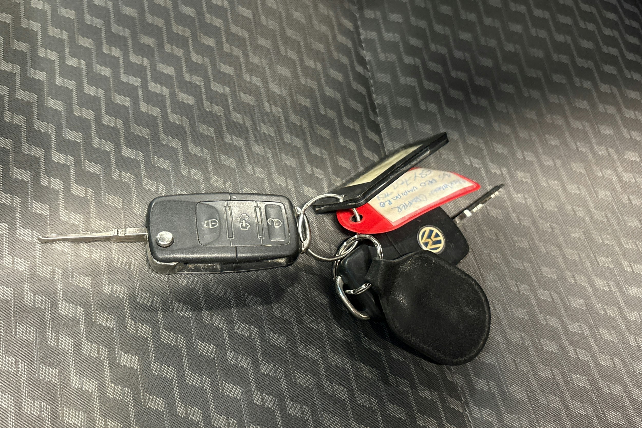 musta Volkswagen Crafter 2012 kuva 28.