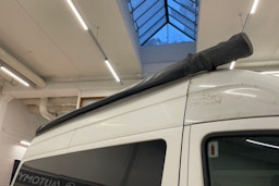 valkoinen Volkswagen Crafter 2012 kuva 14.