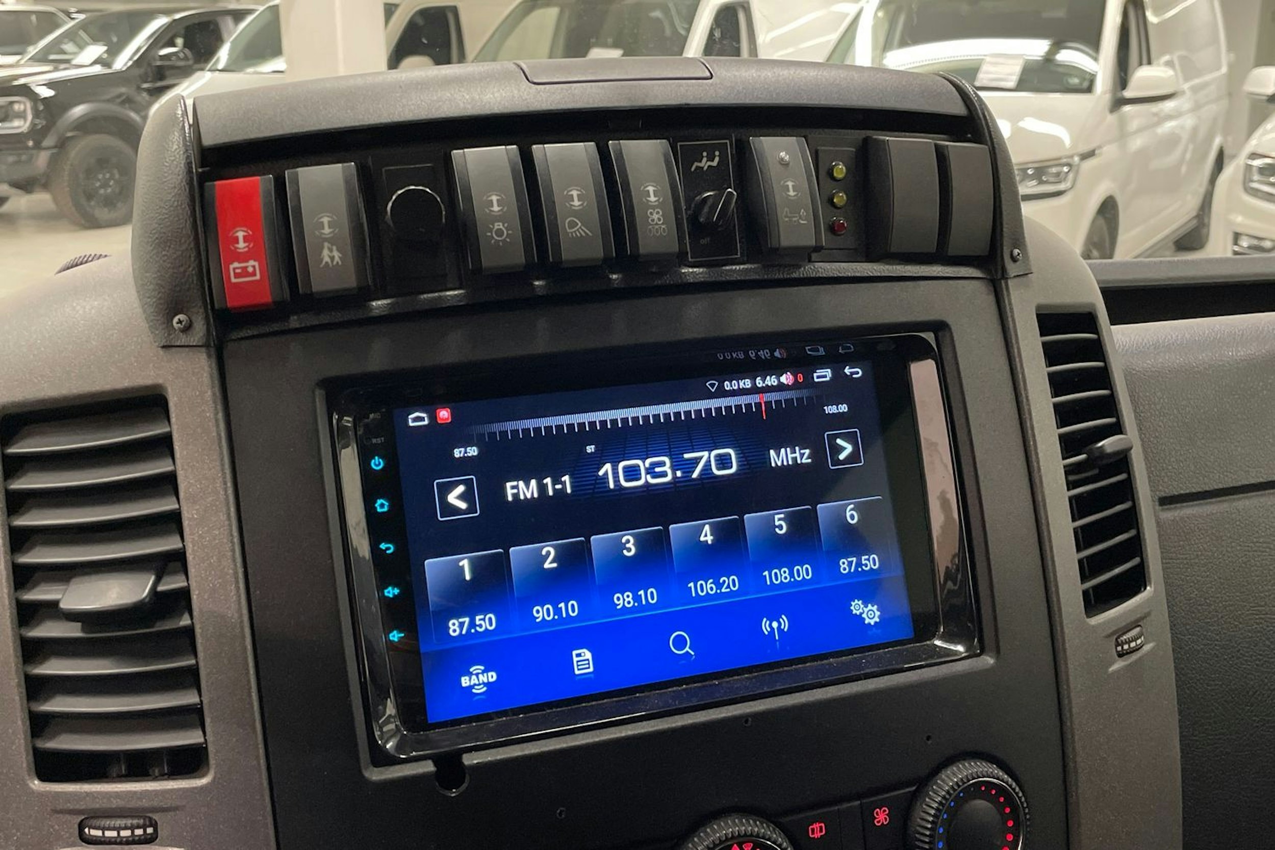 valkoinen Volkswagen Crafter 2012 kuva 17.