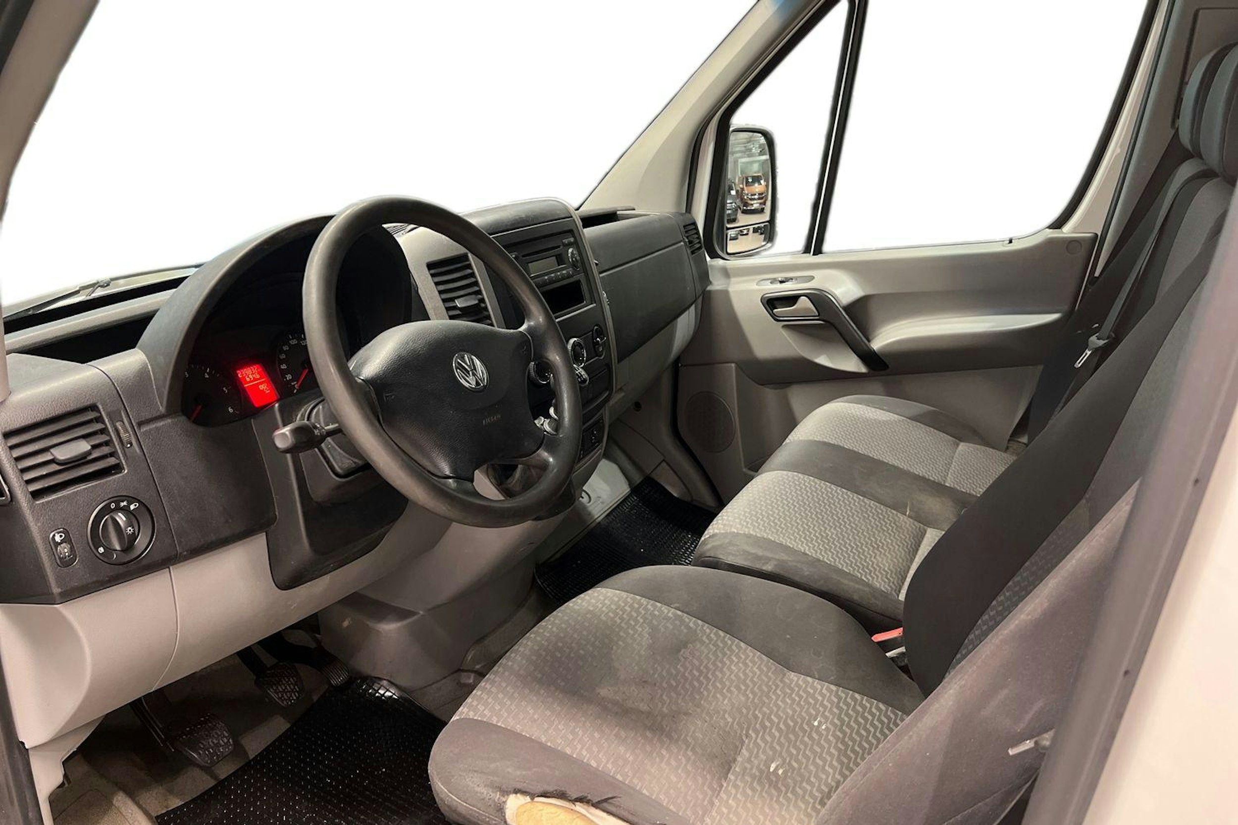 valkoinen Volkswagen Crafter 2012 kuva 6.