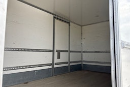 Valkoinen Volkswagen CRAFTER 2012 kuva 17.