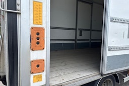 Valkoinen Volkswagen CRAFTER 2012 kuva 18.