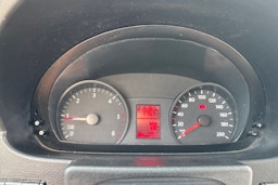 Valkoinen Volkswagen CRAFTER 2012 kuva 21.