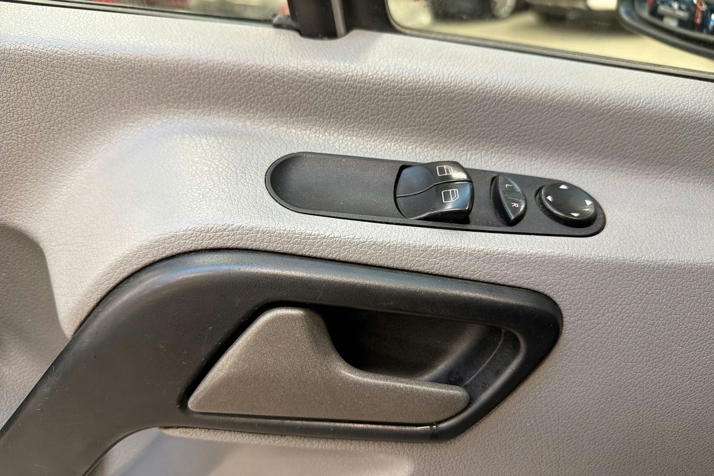 hopea Volkswagen Crafter 2013 kuva 19.