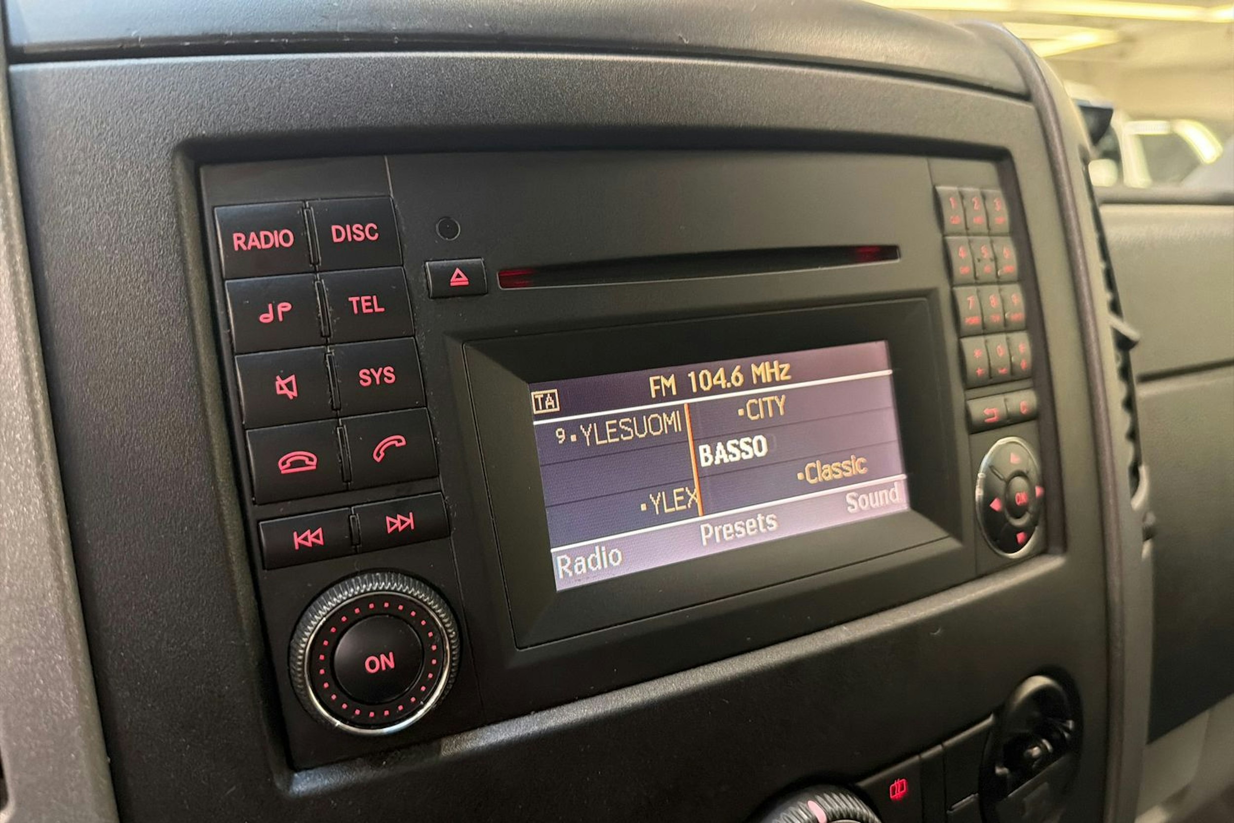 hopea Volkswagen Crafter 2013 kuva 20.