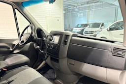 Valkoinen Volkswagen CRAFTER 2013 kuva 14.