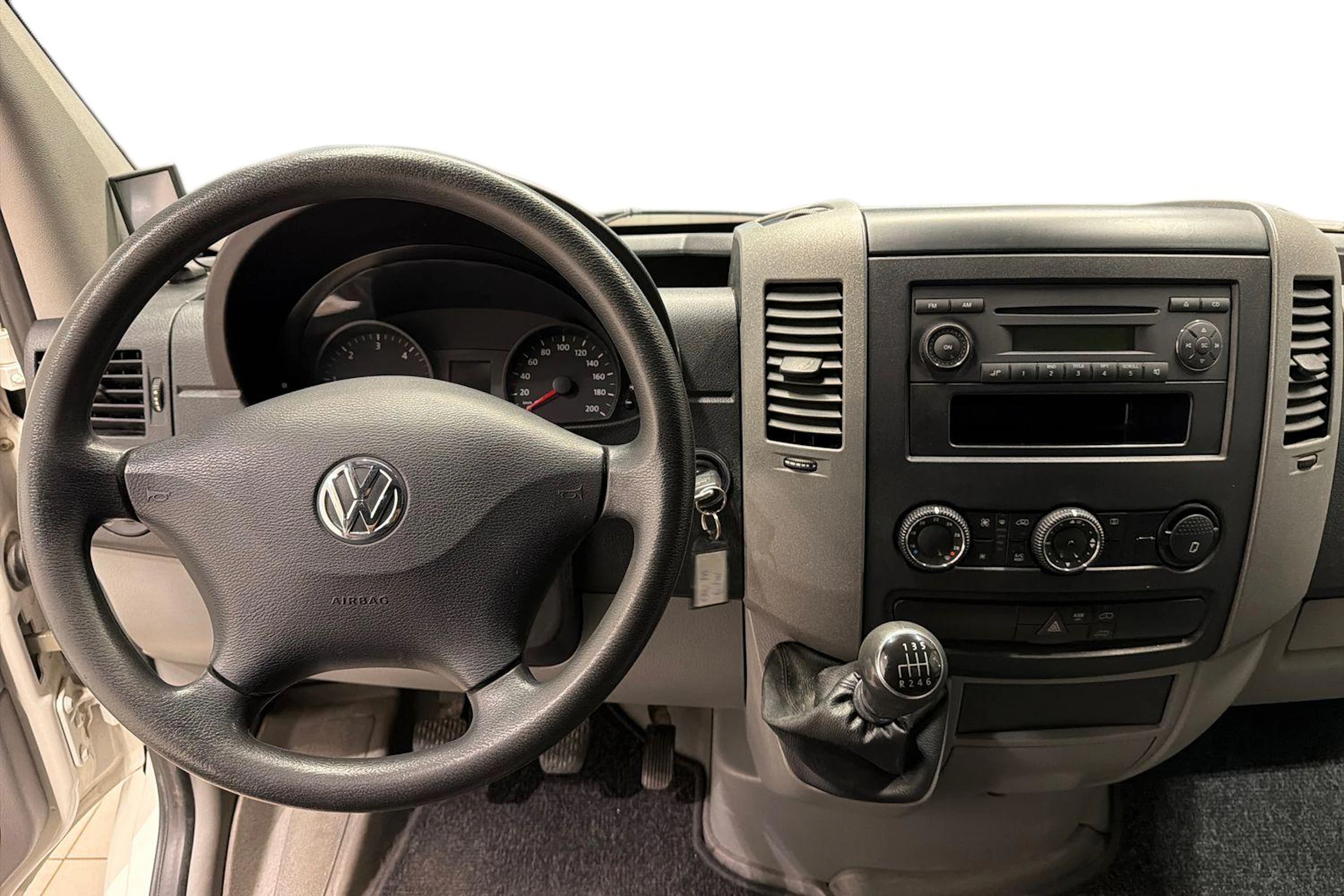 valkoinen Volkswagen Crafter 2013 kuva 9.
