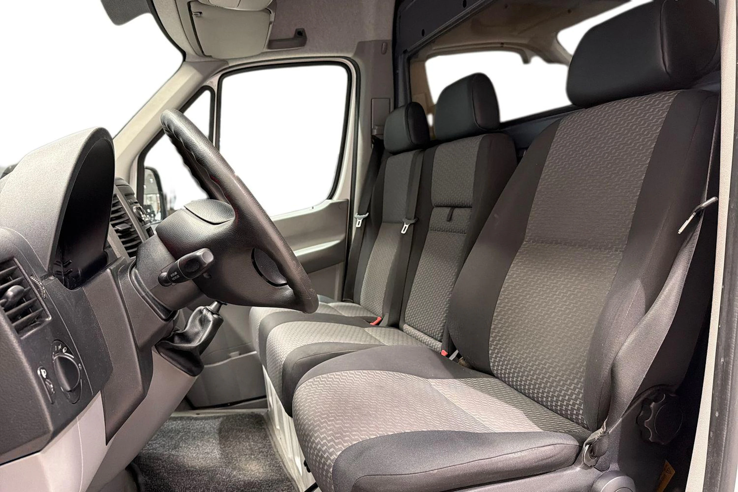 valkoinen Volkswagen Crafter 2013 kuva 11.